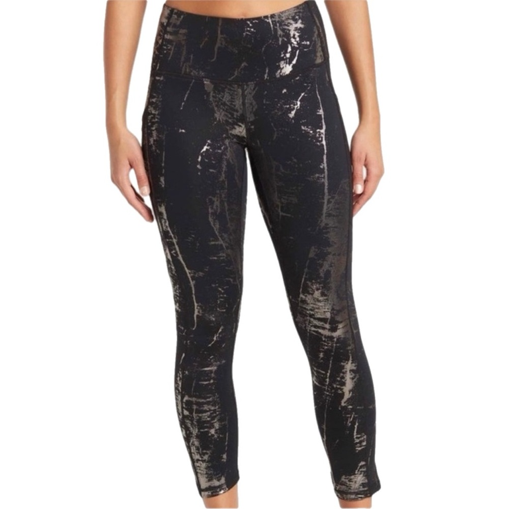 Z By Zella Women's Black/Silver Metallic Pattern Leggings With Pockets, Size S
